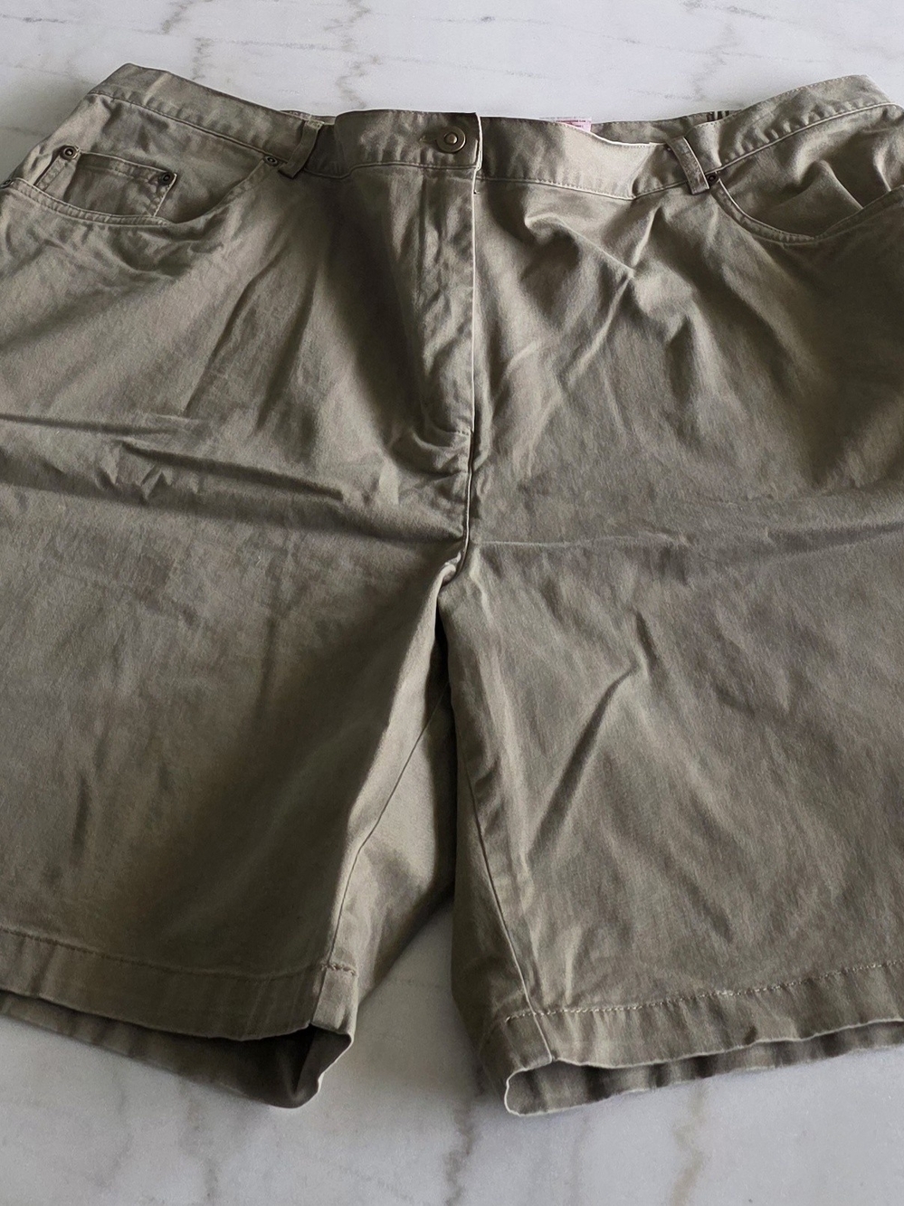 Ruby Rd. Woman Tan Elastic-Waist Chino Shorts